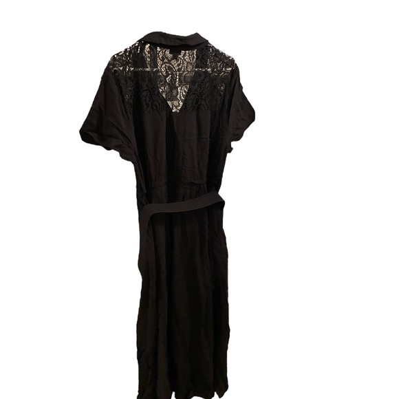 Torrid Size 1 Full Length Black Dress with Belt and Lace Shoulders and Back - Picture 3 of 4